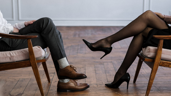 Razgovor o CBD-u: Kako Otvoreno Razgovarati s Partnerom o Alternativnim Tretmanima